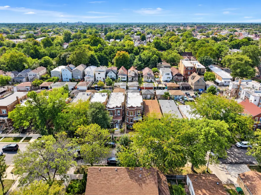 1438 N Central Park Avenue, Chicago, IL 60651 - #2