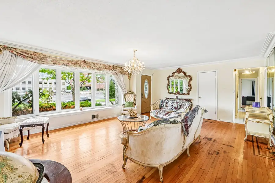 Address Withheld By Seller, Lincolnwood, IL 60712 - #2