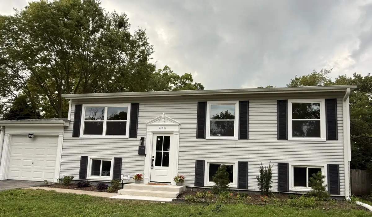 36581 N Grandwood Drive, Gurnee, IL 60031 - #1