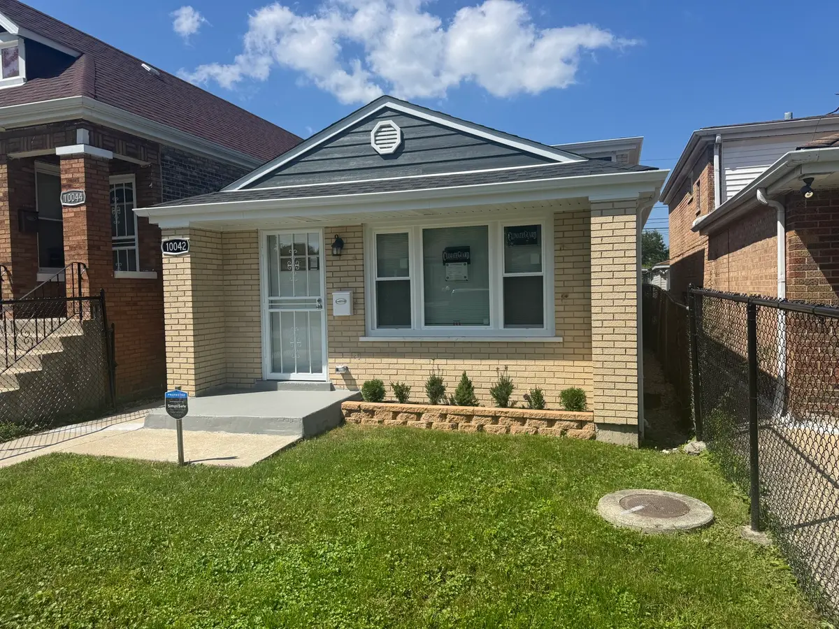 10042 S Princeton Avenue, Chicago, IL 60628 - #1