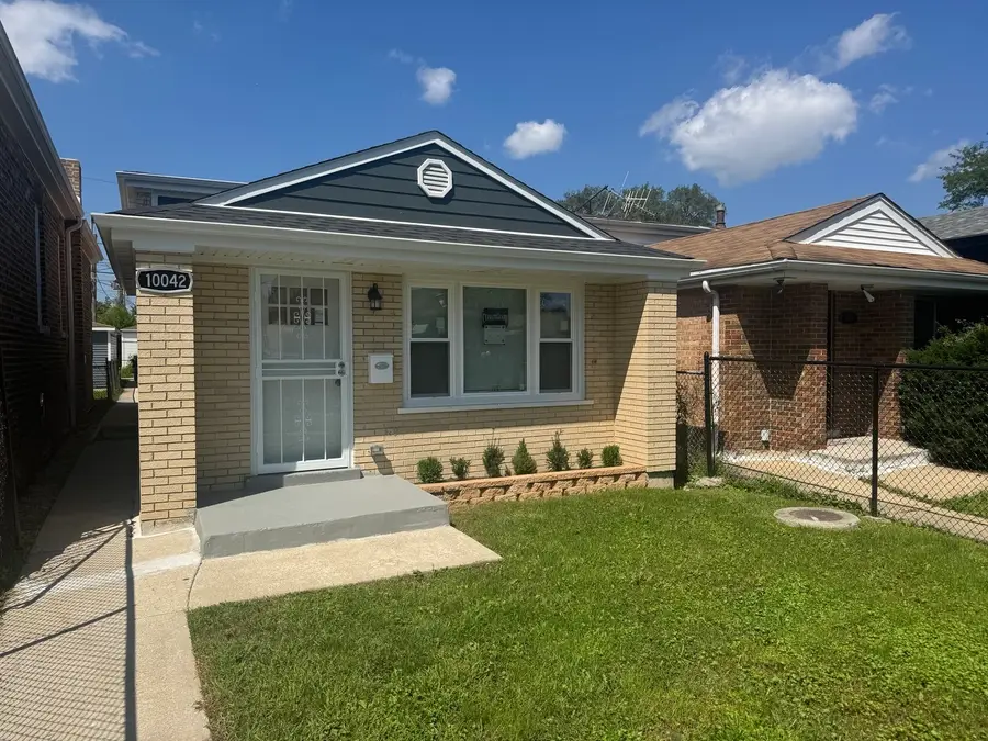 10042 S Princeton Avenue, Chicago, IL 60628 - #2
