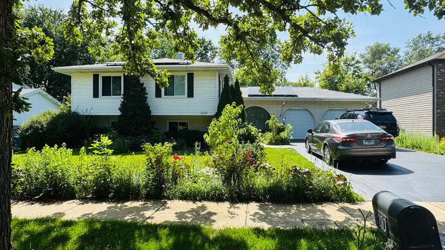 3220 Saratoga Avenue, Downers Grove, IL 60515 - #2
