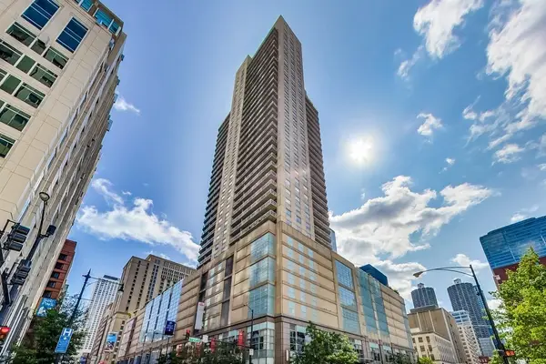 545 N Dearborn Street #1703, Chicago, IL 60654