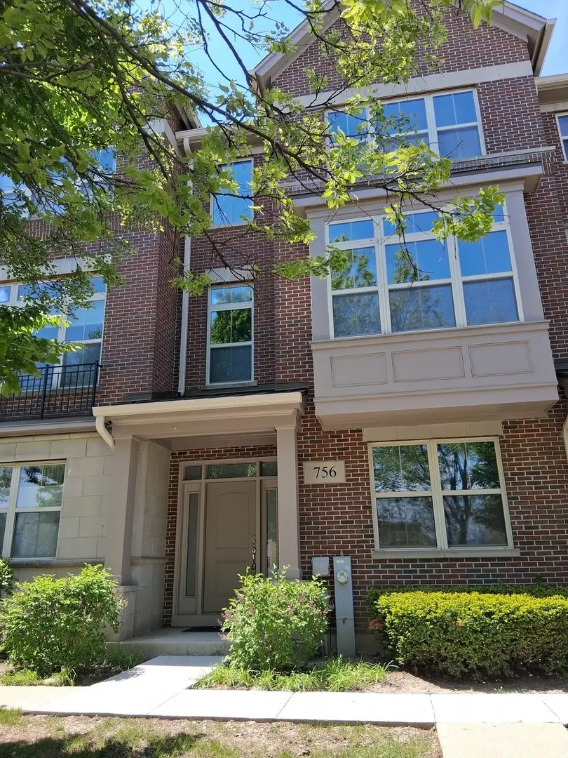 756 N Aspen Drive, Vernon Hills, IL 60061 - #1