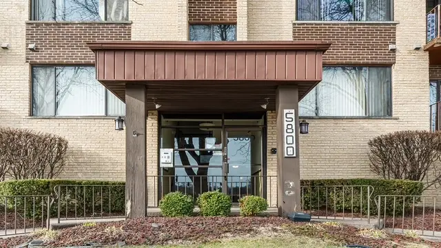 5800 W 105th Street #4C, Oak Lawn, IL 60453 - #2