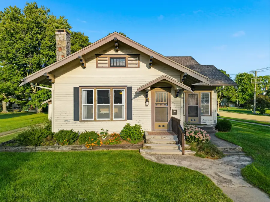 402 N Division Avenue, Polo, IL 61064 - #2