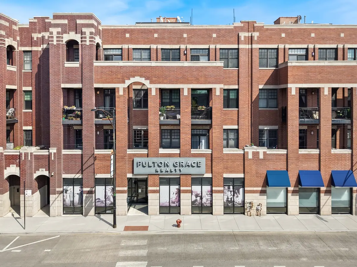 2901 N Halsted Street #203, Chicago, IL 60657 - #1