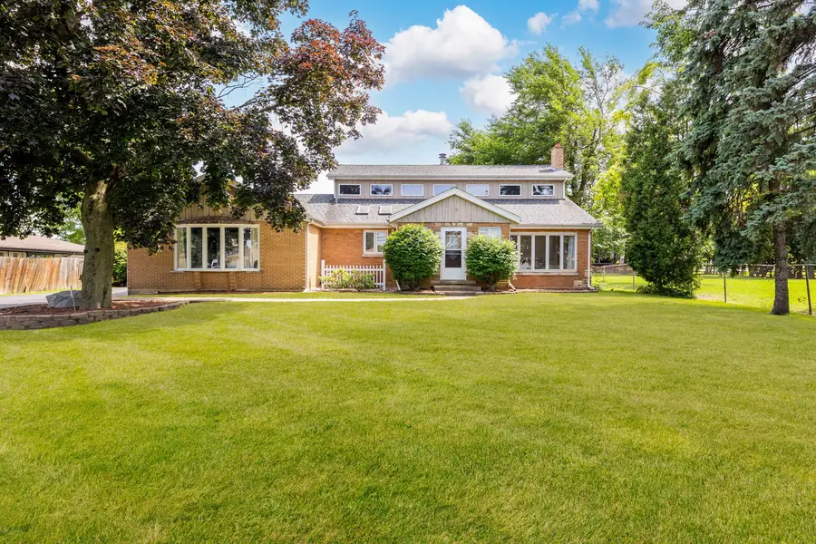 5821 W 127th Street, Palos Heights, IL 60463 - #3