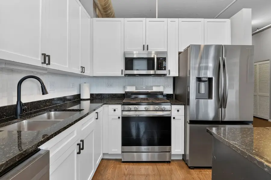 950 W Monroe Street #612, Chicago, IL 60607 - #2