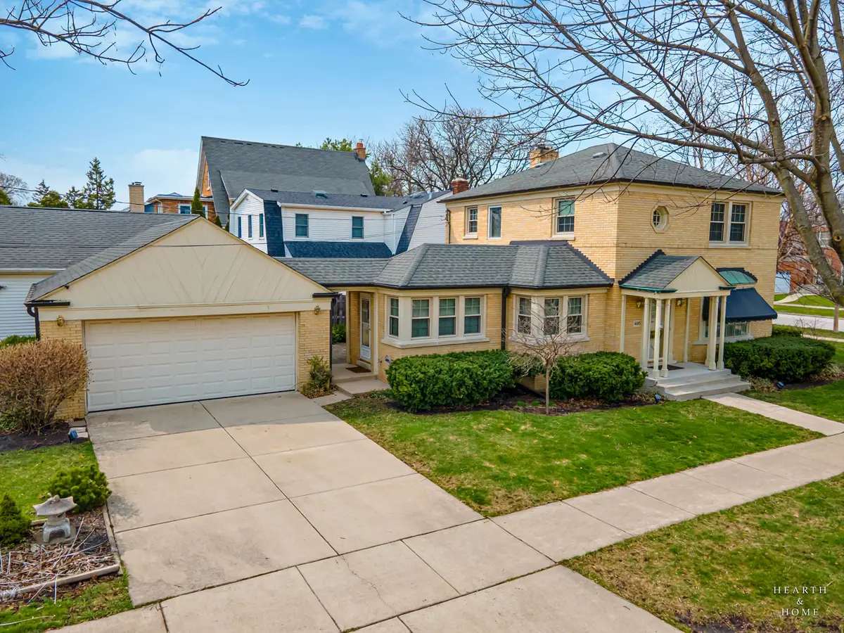 400 W Milburn Avenue, Mount Prospect, IL 60056 - #1