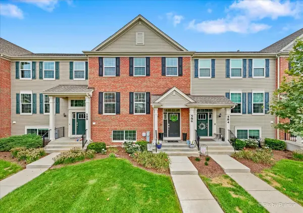 586 Cimmaron Circle, Crystal Lake, IL 60012