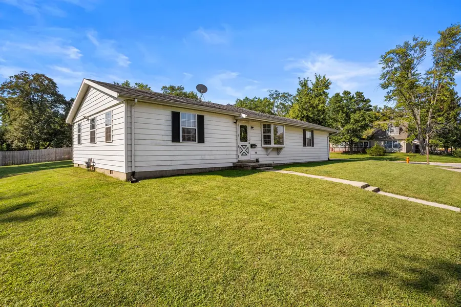 1701 E Washington Street, Urbana, IL 61802 - #2