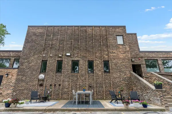 1101 Dodge Avenue #204, Evanston, IL 60202