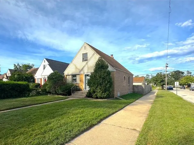 1500 State Line Road, Calumet City, IL 60409 - #3