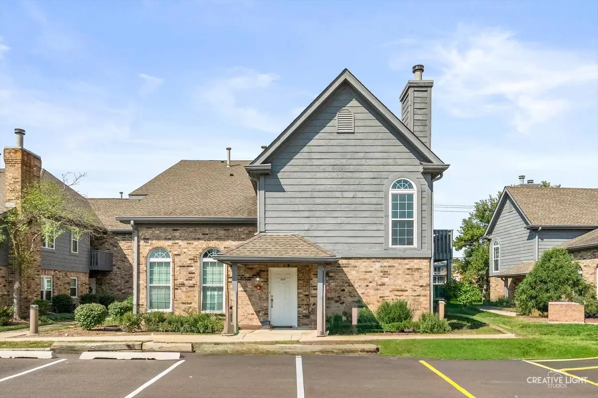 39 Foxcroft Road #203, Naperville, IL 60565 - #1