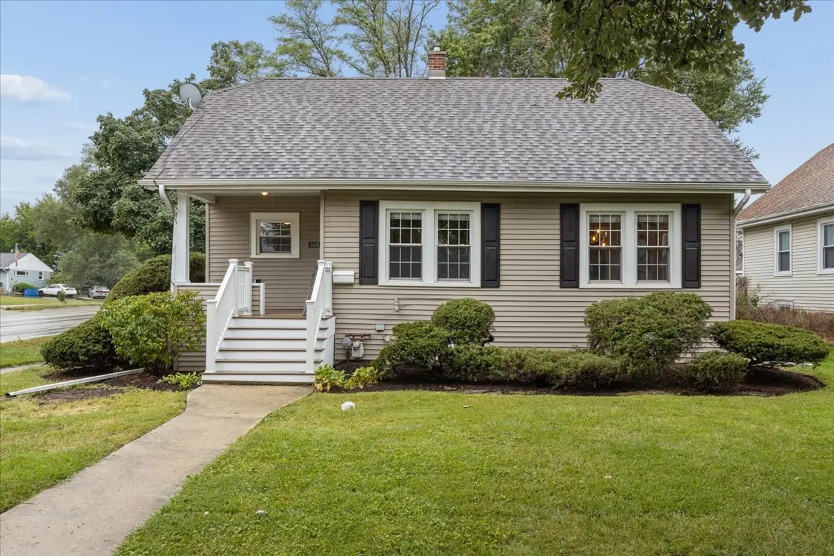 5436 Cumnor Road, Downers Grove, IL 60515 - #1