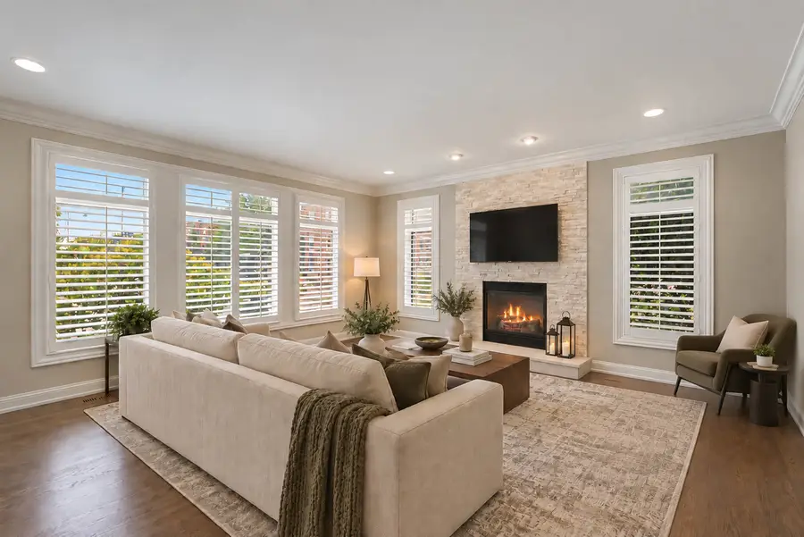 2 N Smith Street, Palatine, IL 60067 - #3