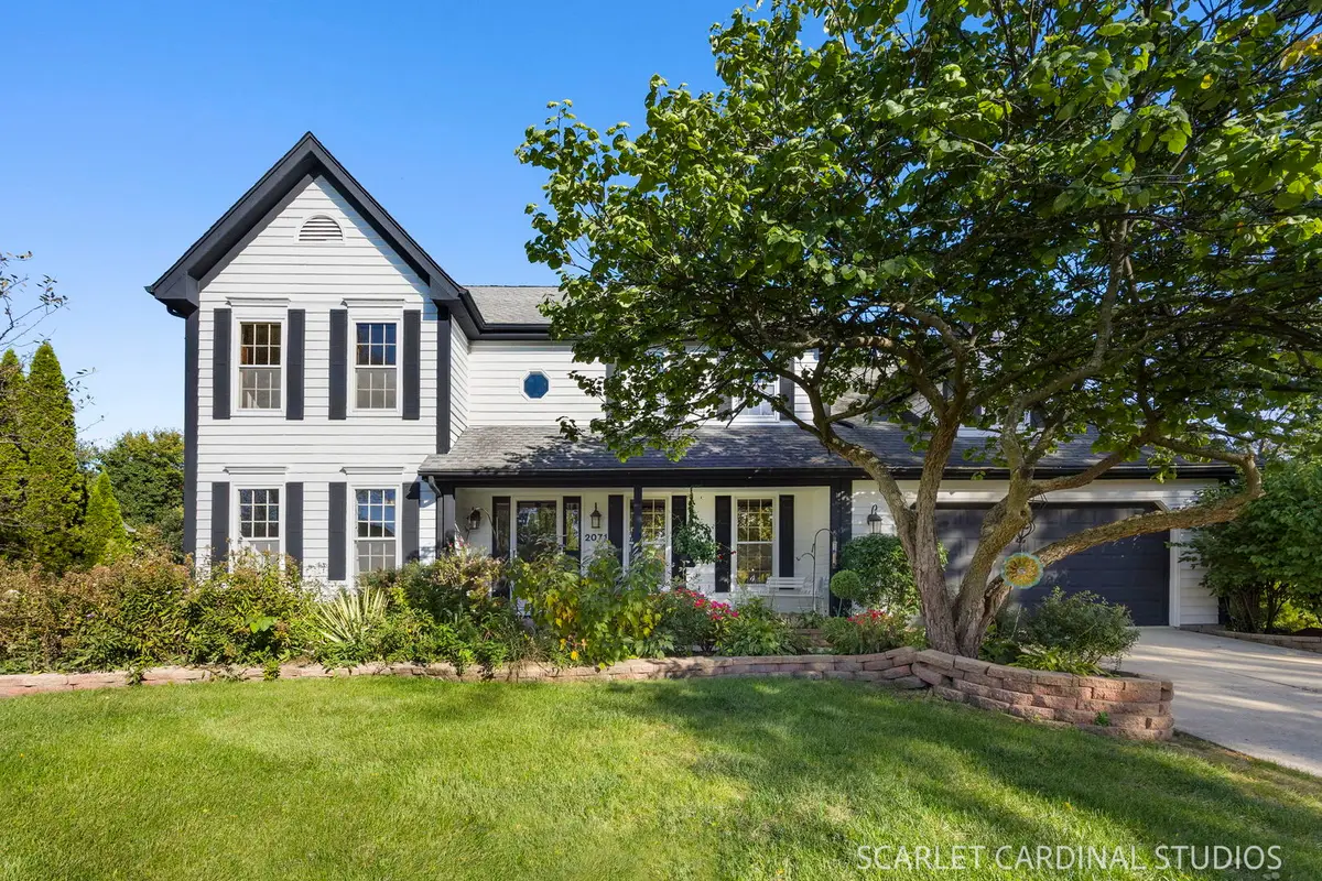 2071 Chatham Drive, Wheaton, IL 60189 - #1