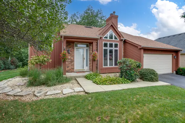 950 Dunham Drive, West Chicago, IL 60185