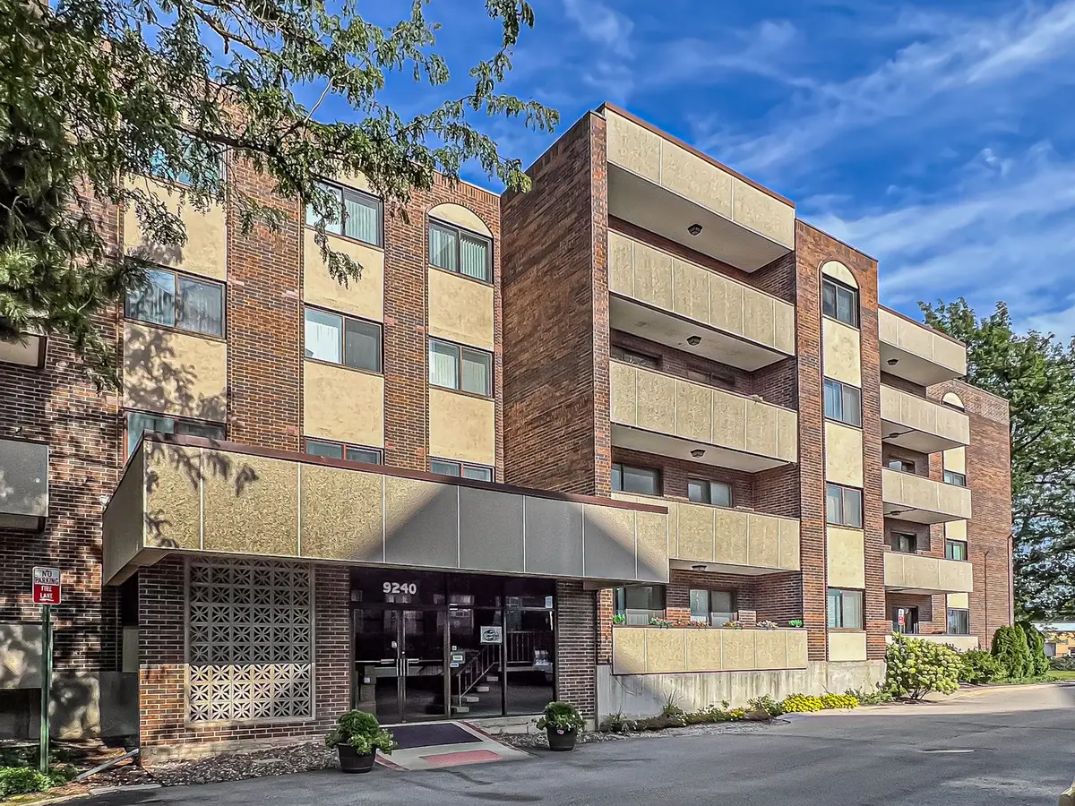 9240 Gross Point Road #410, Skokie, IL 60077 - #1