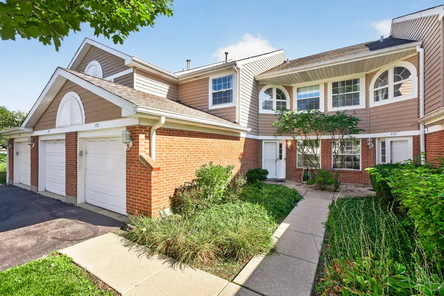 755 W Happfield Drive, Arlington Heights, IL 60004 - #2
