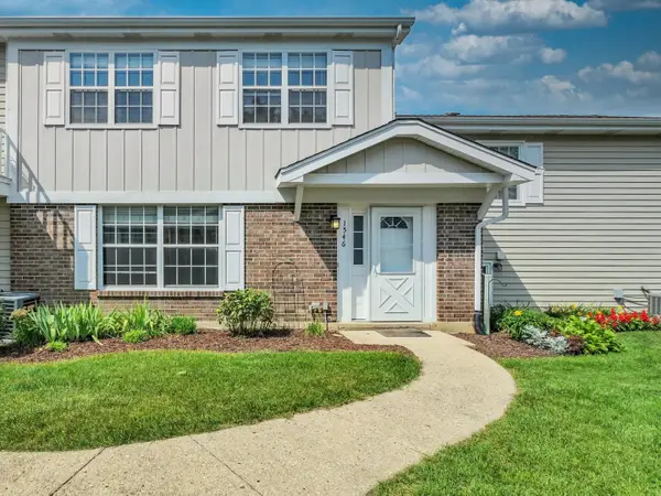1546 Timber Trail #1546, Wheaton, IL 60189