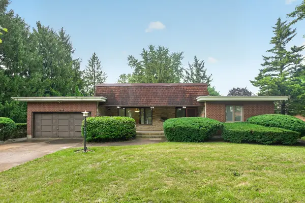 100 Forsythe Lane, DeKalb, IL 60115