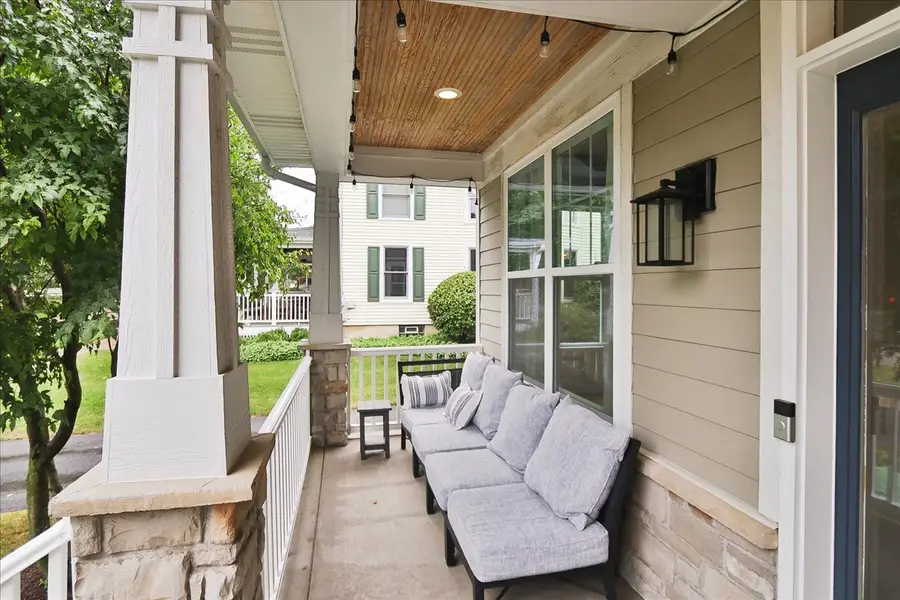 315 W Franklin Street, Wheaton, IL 60187 - #3