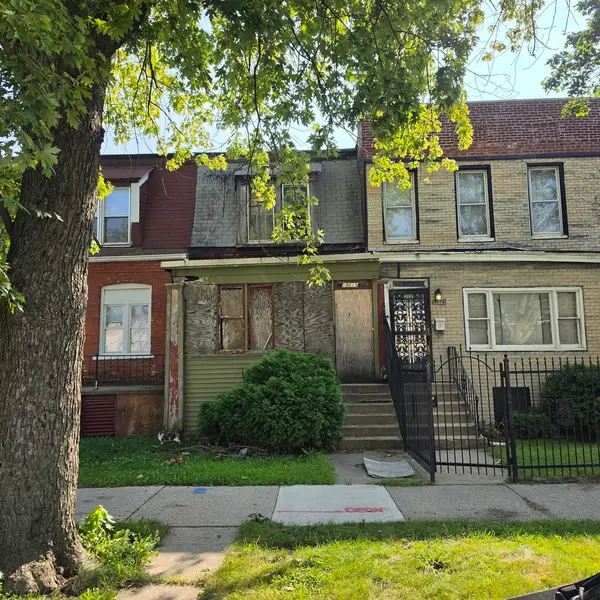 10619 S Champlain Avenue, Chicago, IL 60628