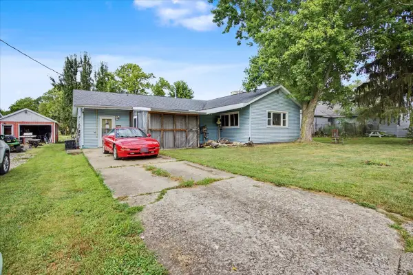 206 Park Street, Cornell, IL 61319