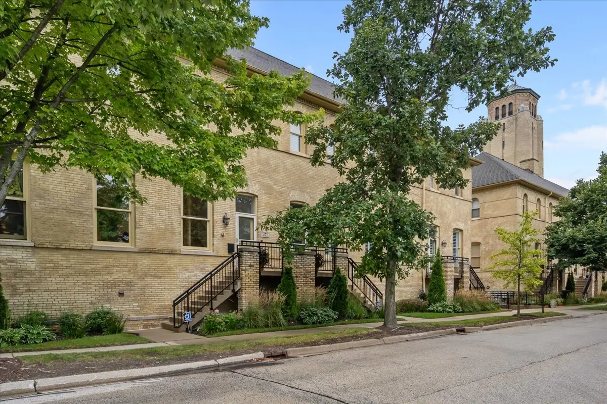 271 Whistler Road, Highland Park, IL 60035 - #1