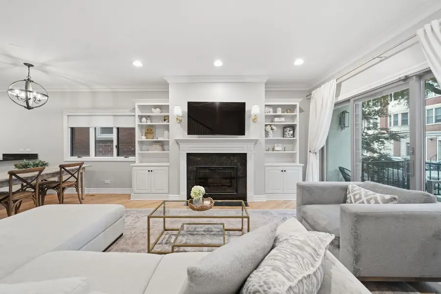 2046 N Racine Avenue, Chicago, IL 60614 - #3