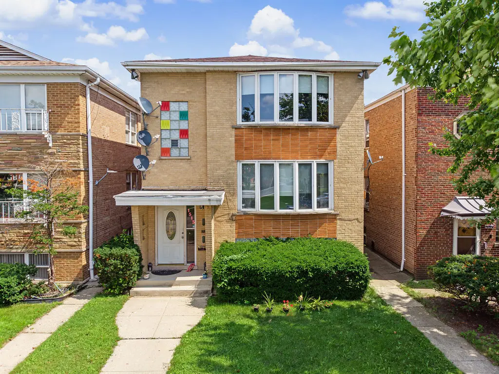 1513 Maple Avenue, Berwyn, IL 60402 - #1