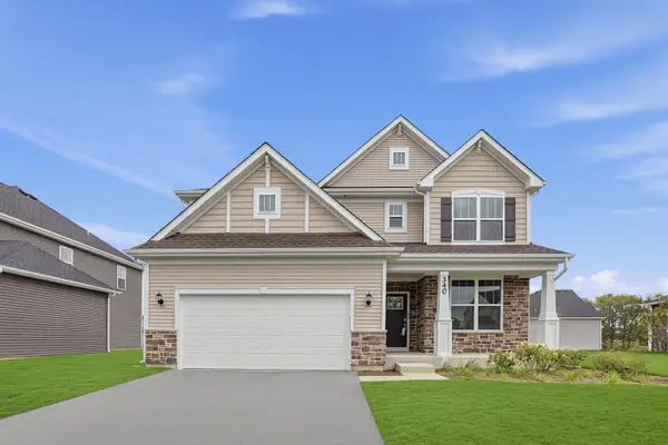 340 Cold Spring Street, Algonquin, IL 60102