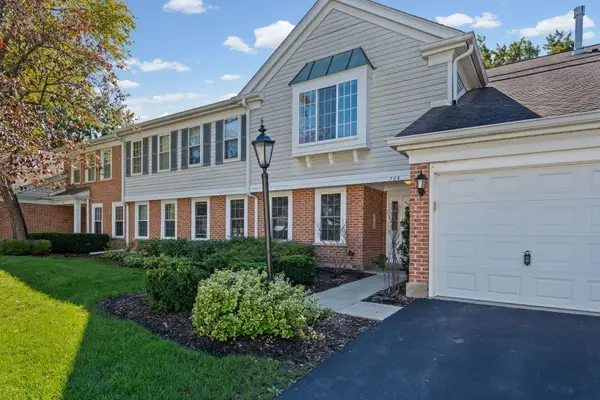 785 Margate Lane #B, Prospect Heights, IL 60070