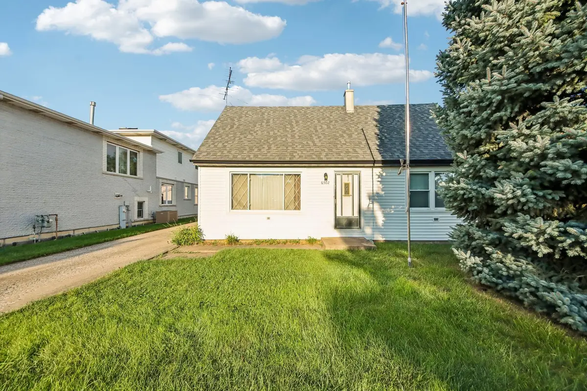 6502 Chester Avenue, Hodgkins, IL 60525 - #1