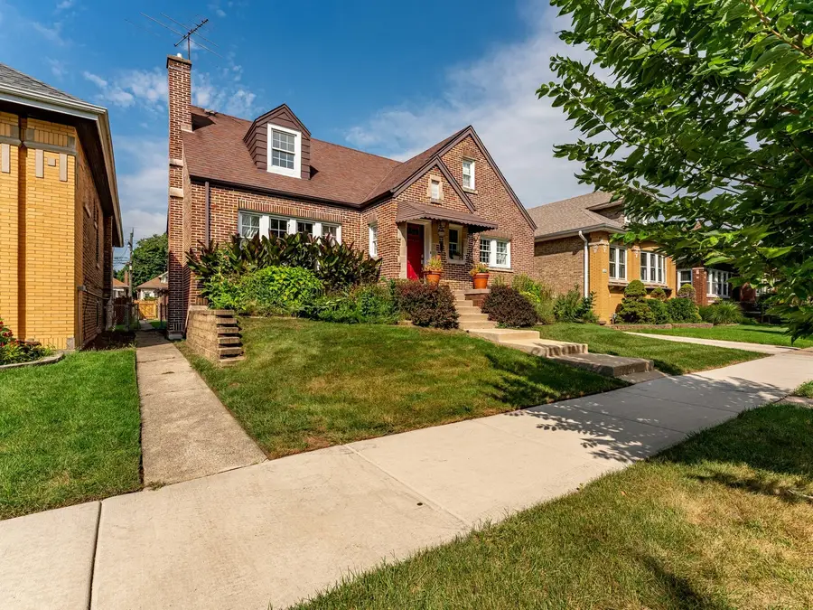 1834 Wenonah Avenue, Berwyn, IL 60402 - #2