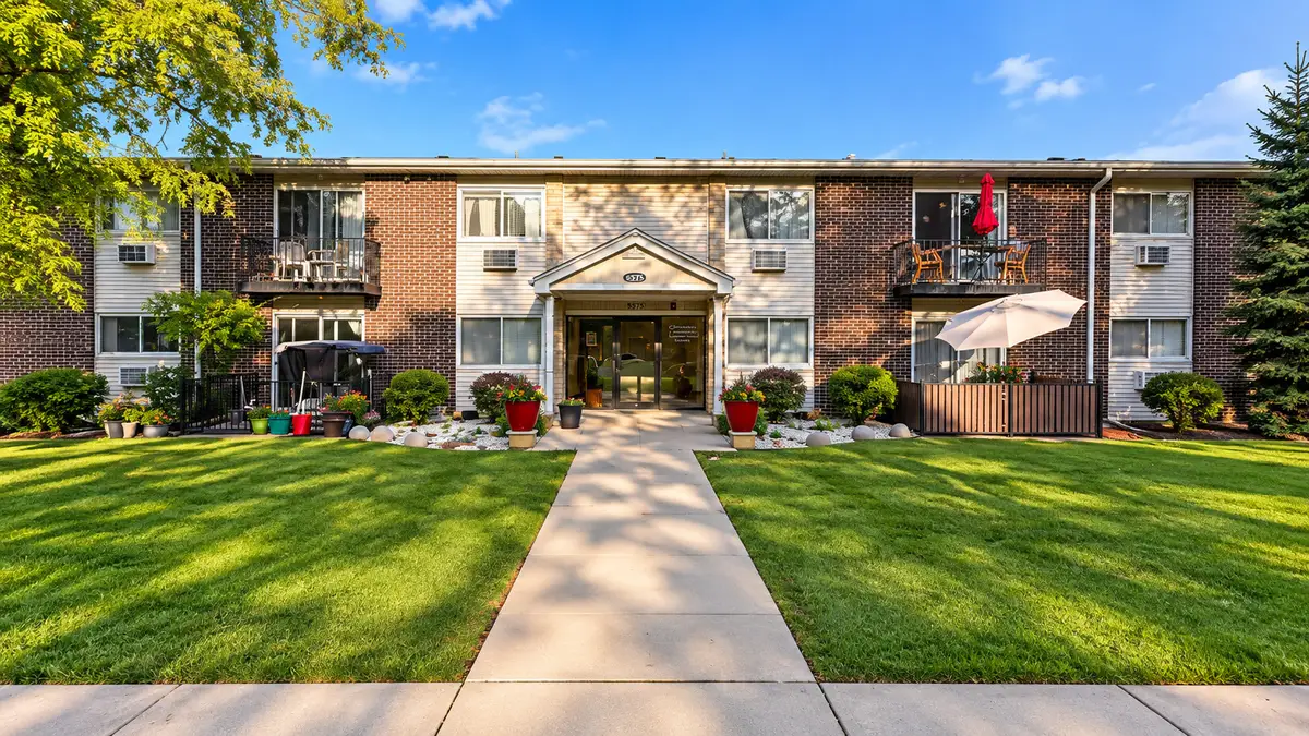 9575 N Terrace Pl Place #2G, Des Plaines, IL 60016 - #1