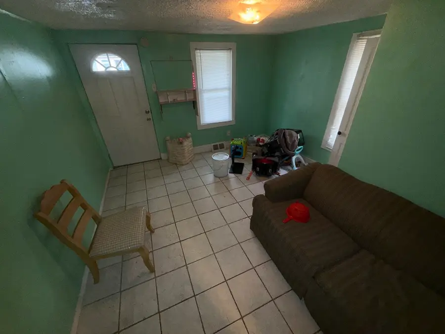 363 N Hickory Street, Joliet, IL 60435 - #3