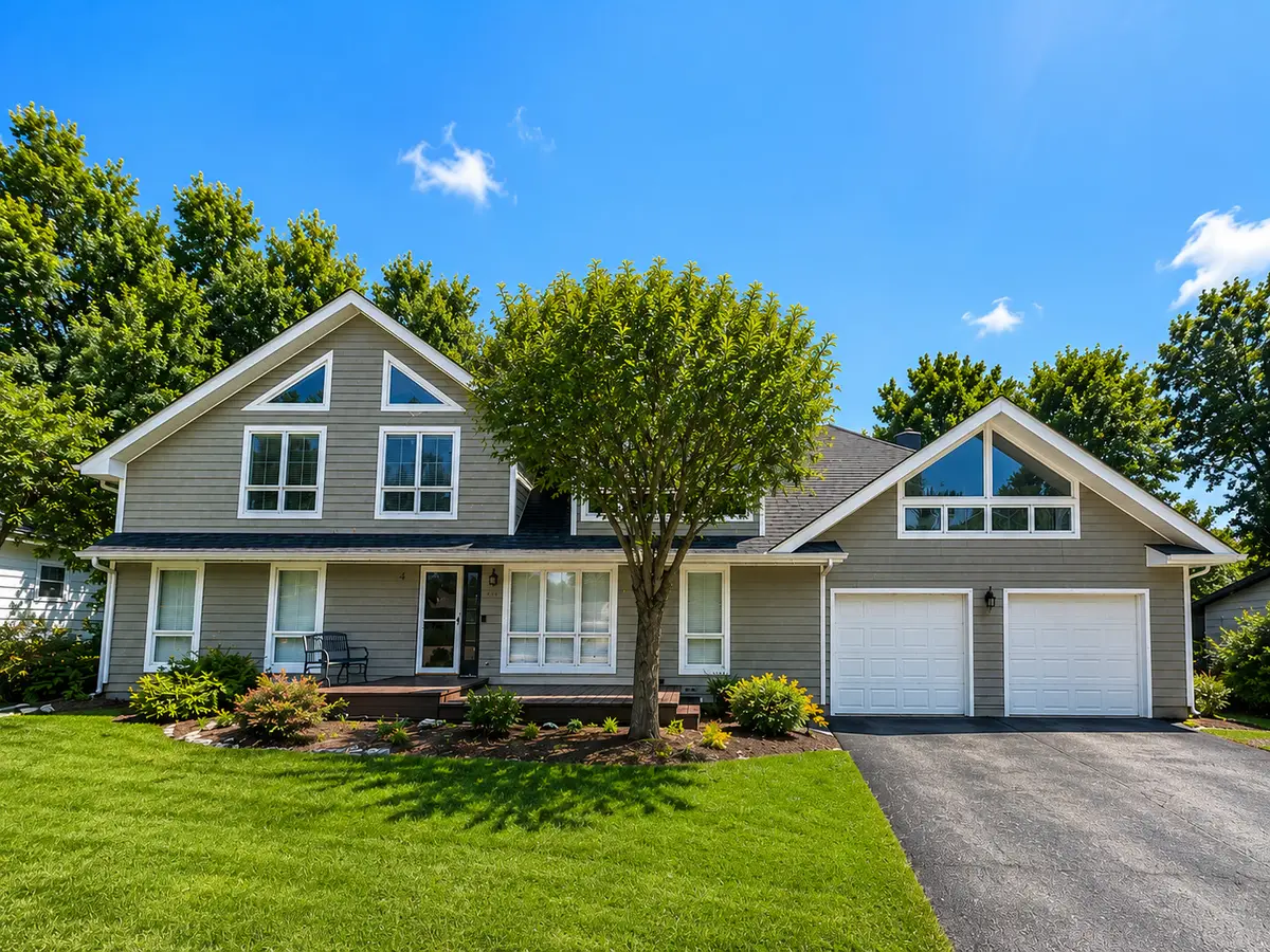 215 58th Street, Clarendon Hills, IL 60514 - #1