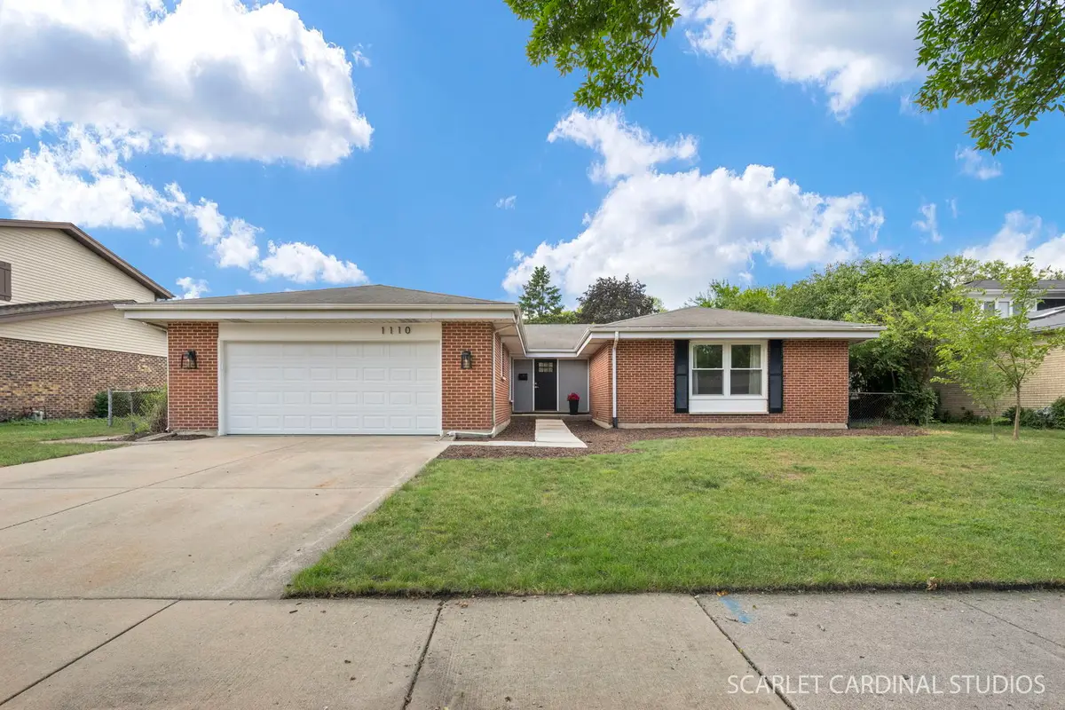 1110 S Fernandez Avenue, Arlington Heights, IL 60005 - #1