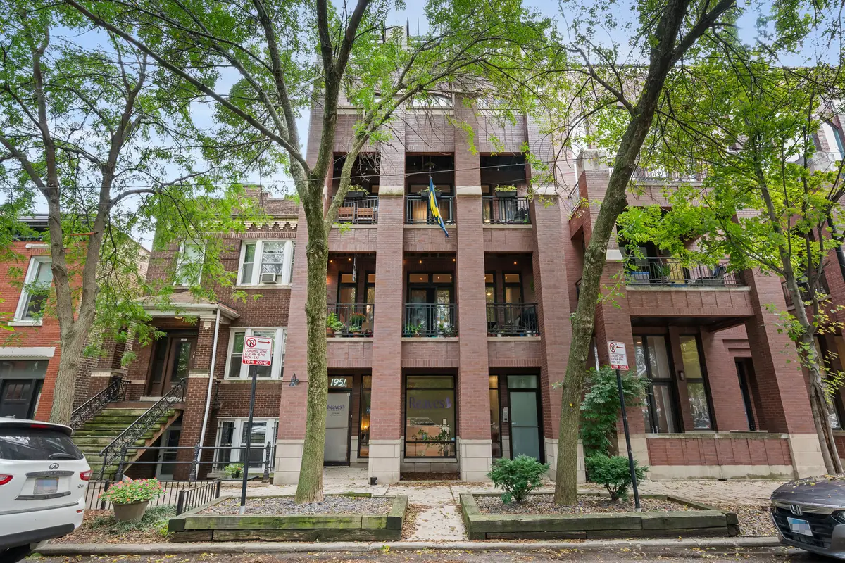 1951 W Cortland Street #2, Chicago, IL 60622 - #1