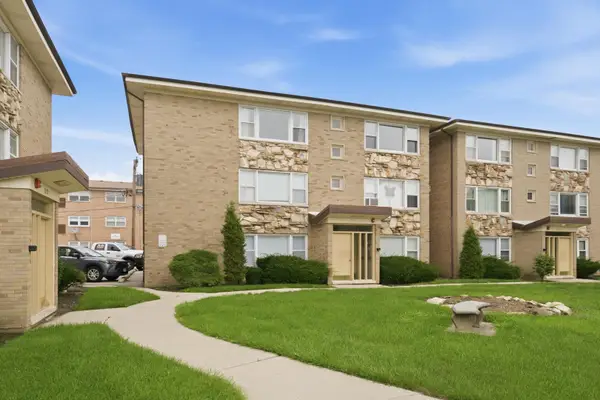 3170 W Meadow Lane #23, Merrionette Park, IL 60803