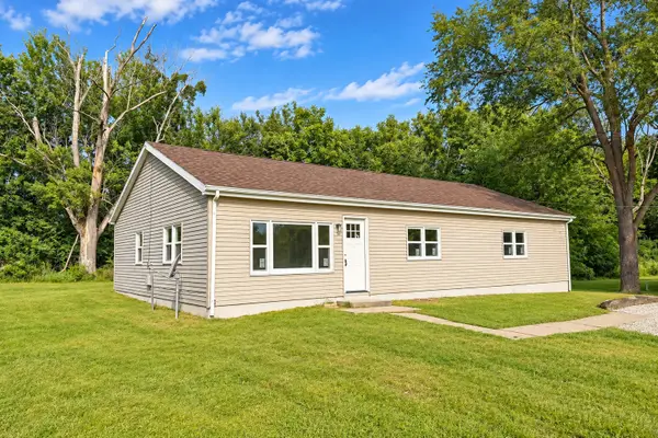 1387 E 16th Road, Streator, IL 61364