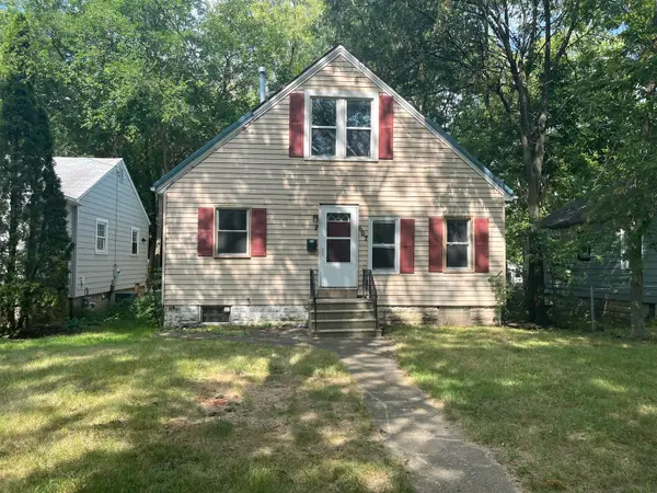 607 Leonard Avenue, DeKalb, IL 60115