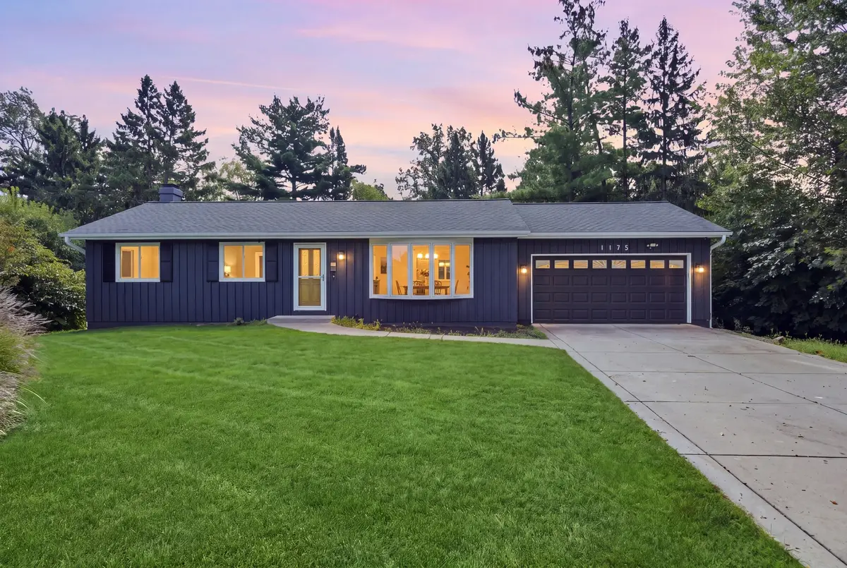 1175 Royal Boulevard, Elgin, IL 60123 - #1
