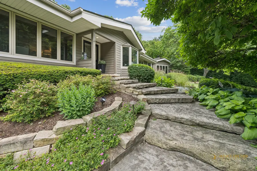 501 Lakepoint Drive, Barrington, IL 60010 - #2