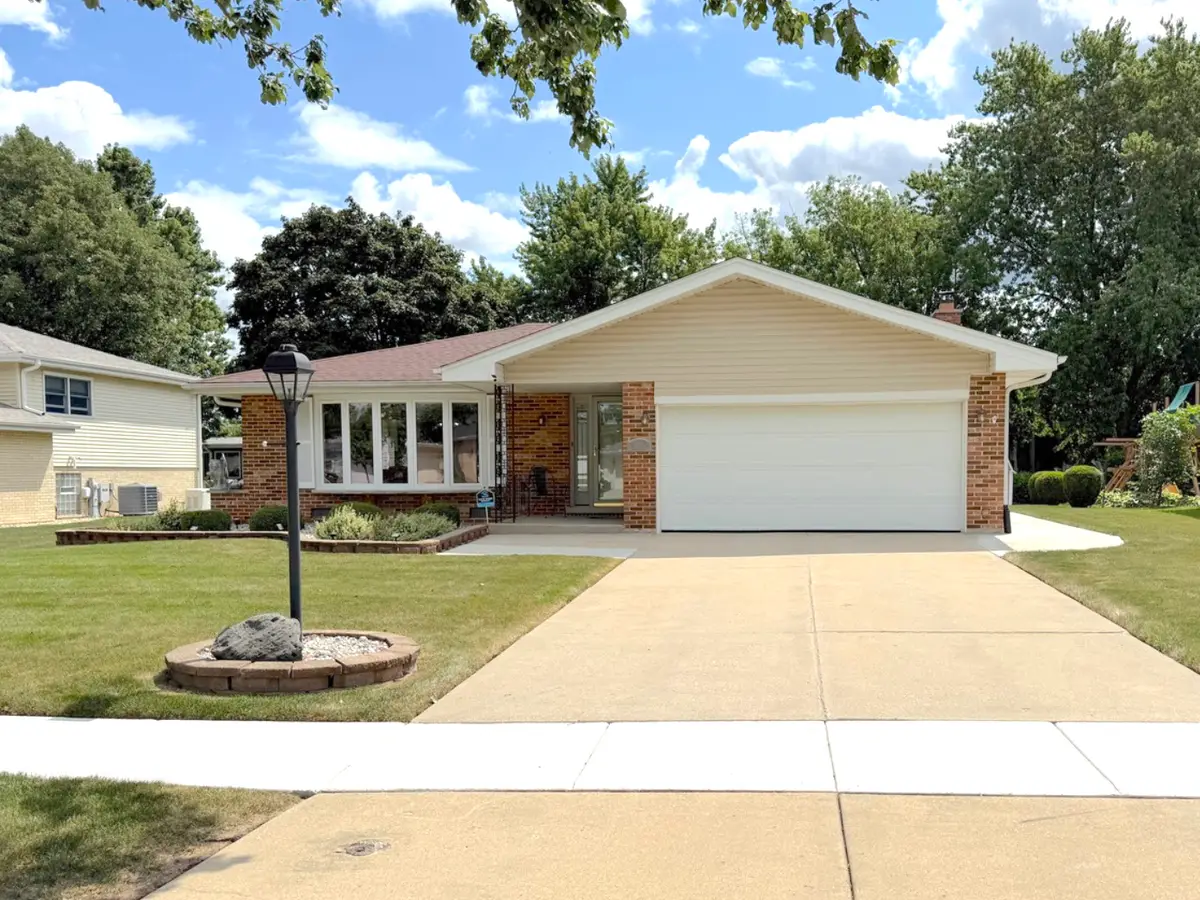7129 Exner Road, Darien, IL 60561 - #1