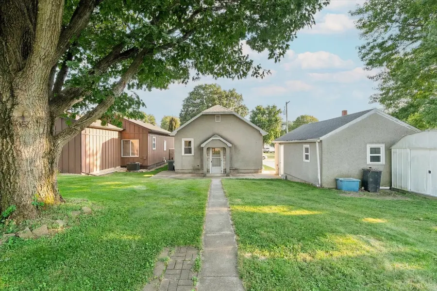 516 Main Street, Dalzell, IL 61320 - #2
