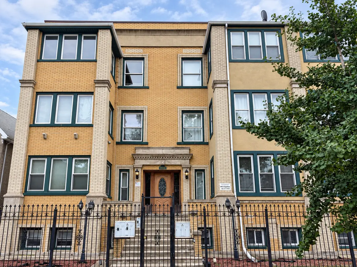 4825 S Prairie Avenue #4, Chicago, IL 60615 - #1
